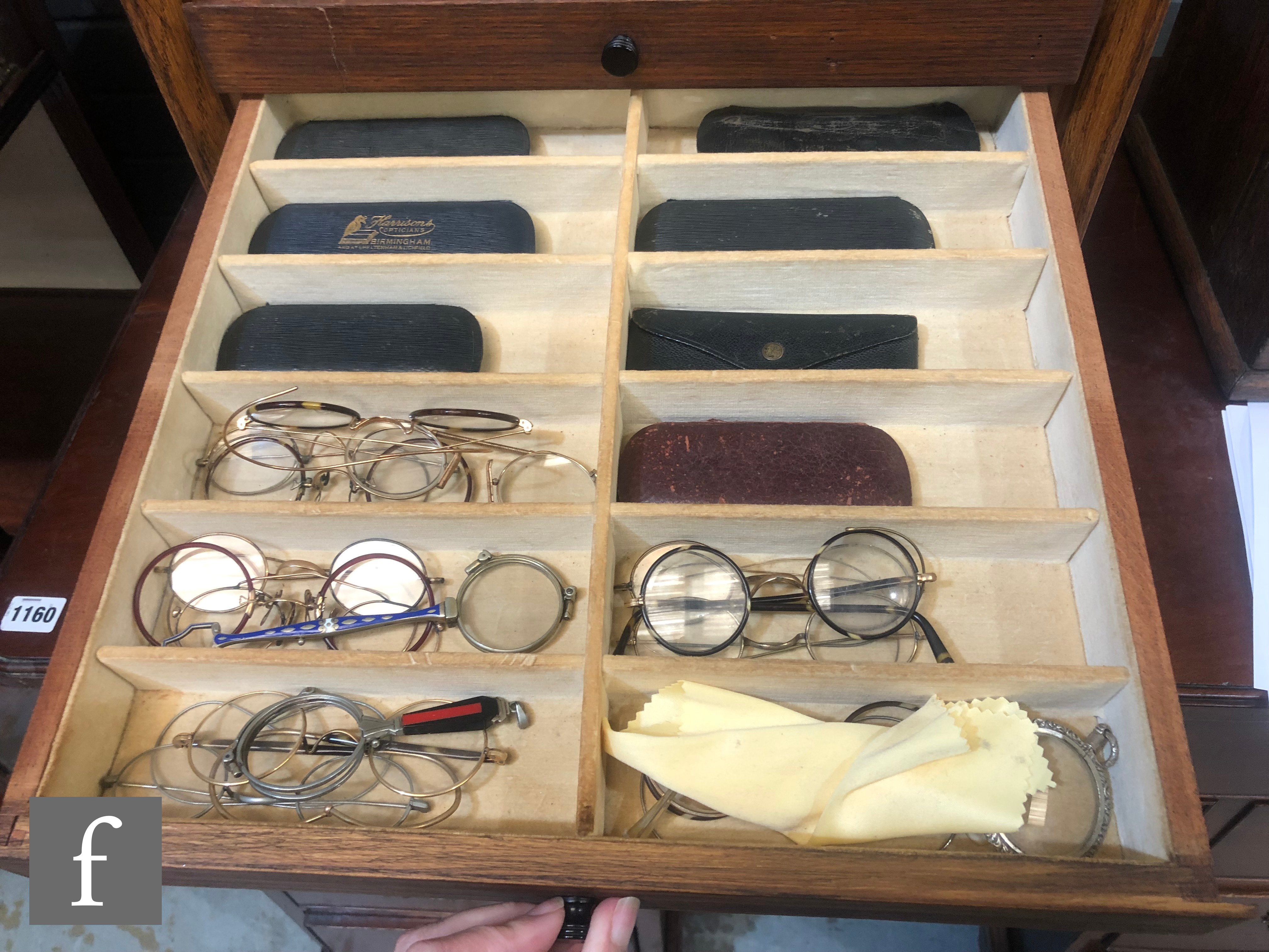 A large collection of 19th and 20th Century spectacles to include metal framed and simulated - Image 5 of 7