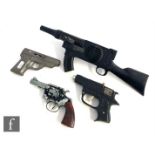 A Marx plastic toy machine gun, together with three other toy guns. (4)