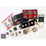 Various American coinage to include Morgan dollars 1884, 1885, a 1922 Liberty dollar, a Barber