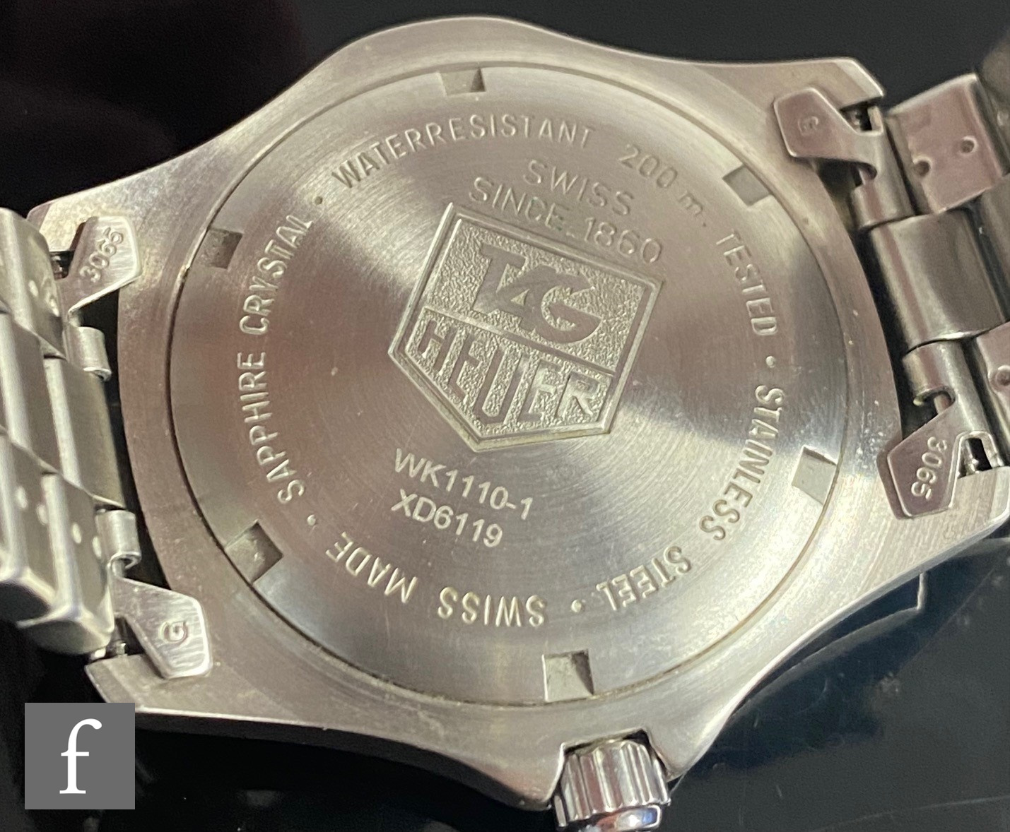 A gentleman's stainless steel Tag Heuer quartz wristwatch, luminous batons and date facility to a - Image 2 of 2