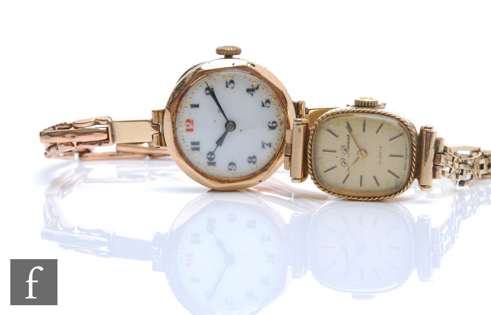 A lady's 9ct hallmarked Renoir wrist watch, batons to a champagne dial and 9ct bracelet, with