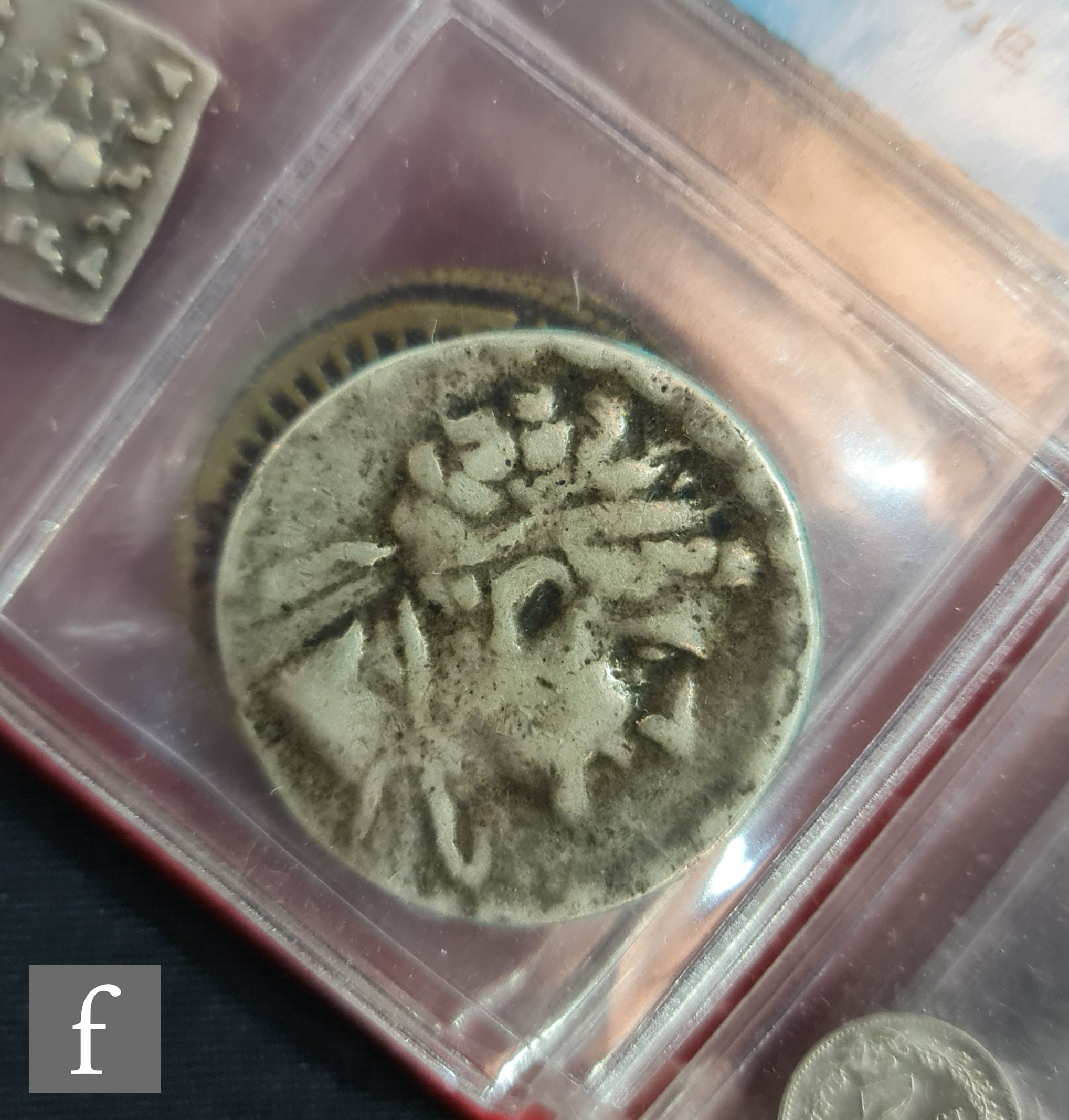 A small album containing a Roman denarius of Mark Antony, Trajan, Nero Sestertius, Hadrian and - Bild 2 aus 6