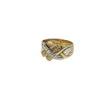An attractive and unusual three coloured gold Gentleman's 18ct Ring, of Celtic design,