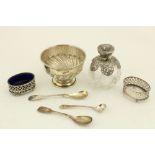 A small silver Sugar Bowl, London 1904, with stem base, 106grs., a pair of pierced silver Salts,