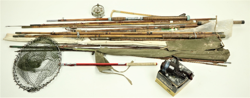 A colleciton of miscellaneous Fishing Rods, Fishing Nets, Reels, etc., as a lot, w.af.. (a lot)