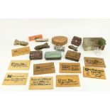 A small collection of miscellaneous Desk Items, comprising a Bakelite desk calendar, a brass and