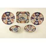 A collection of 5 Japanese Imari Dishes, comprising one rectangular example, 27cms x 30ms (10 1/4" x