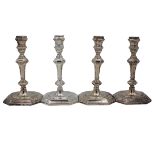 Lotto di quattro candelieri - Lot of four candlesticks