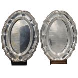 Lotto di cinque vassoi ovali - Lot of five oval trays