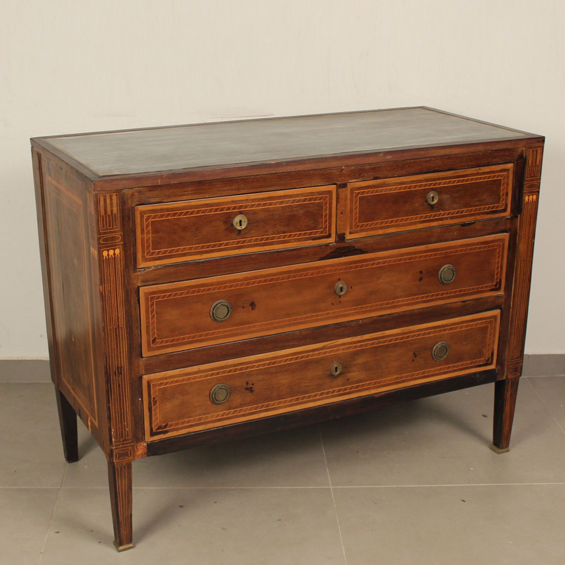 Cassettone a tre cassetti - Commode with three drawers - Image 2 of 3