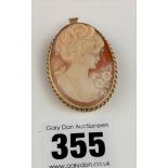 9k gold cameo brooch. 2”, Total W: 10.7g