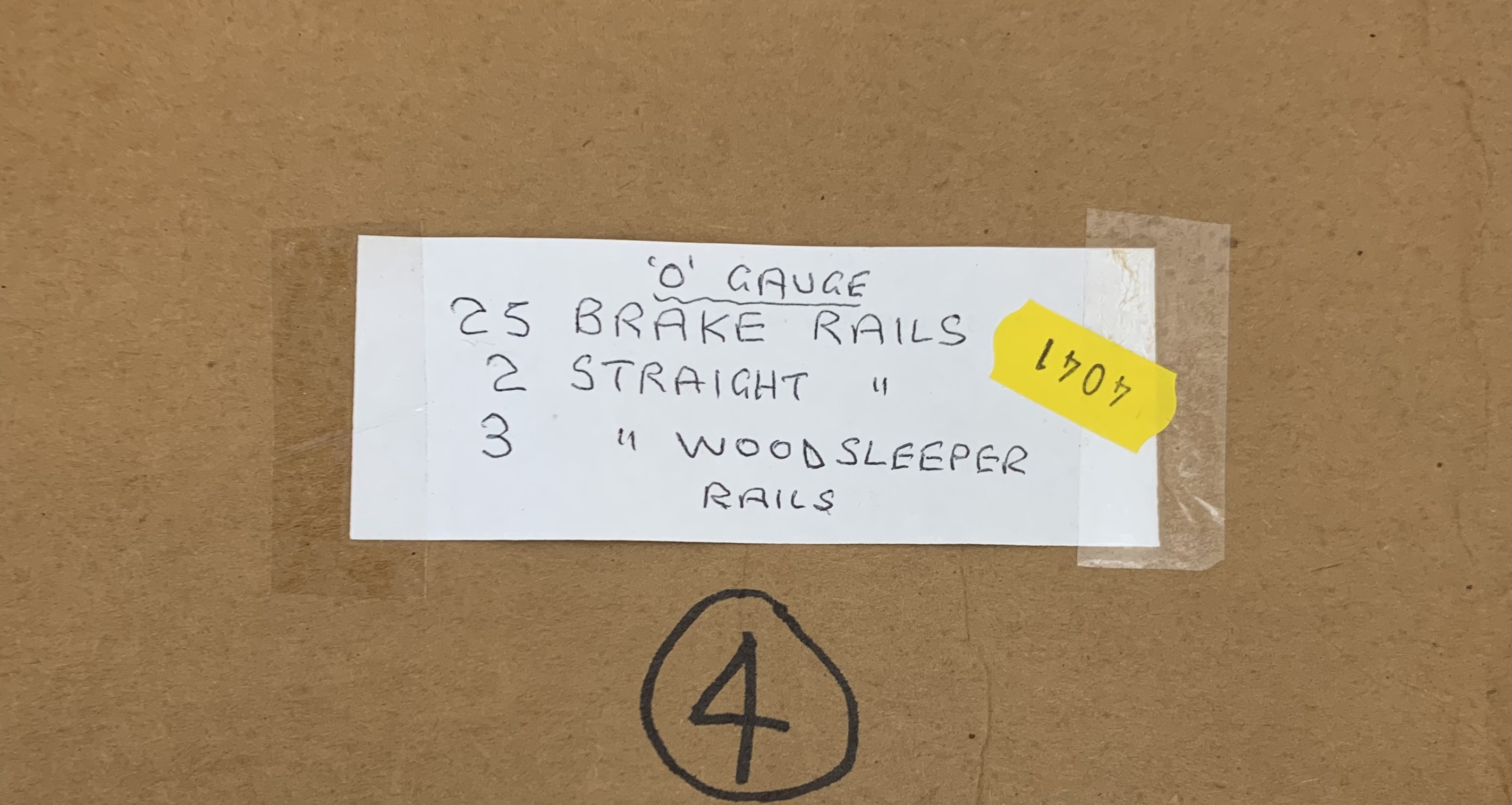 25 brake rails, 2 straight rails and 3 straight wood sleepers ‘O’ gauge - Image 4 of 5