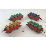 Hornby ‘O’ gauge – 4 barrel wagons