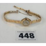 9k gold Chateau ladies watch on 9k gold bracelet. Total w: 15 gms. Running