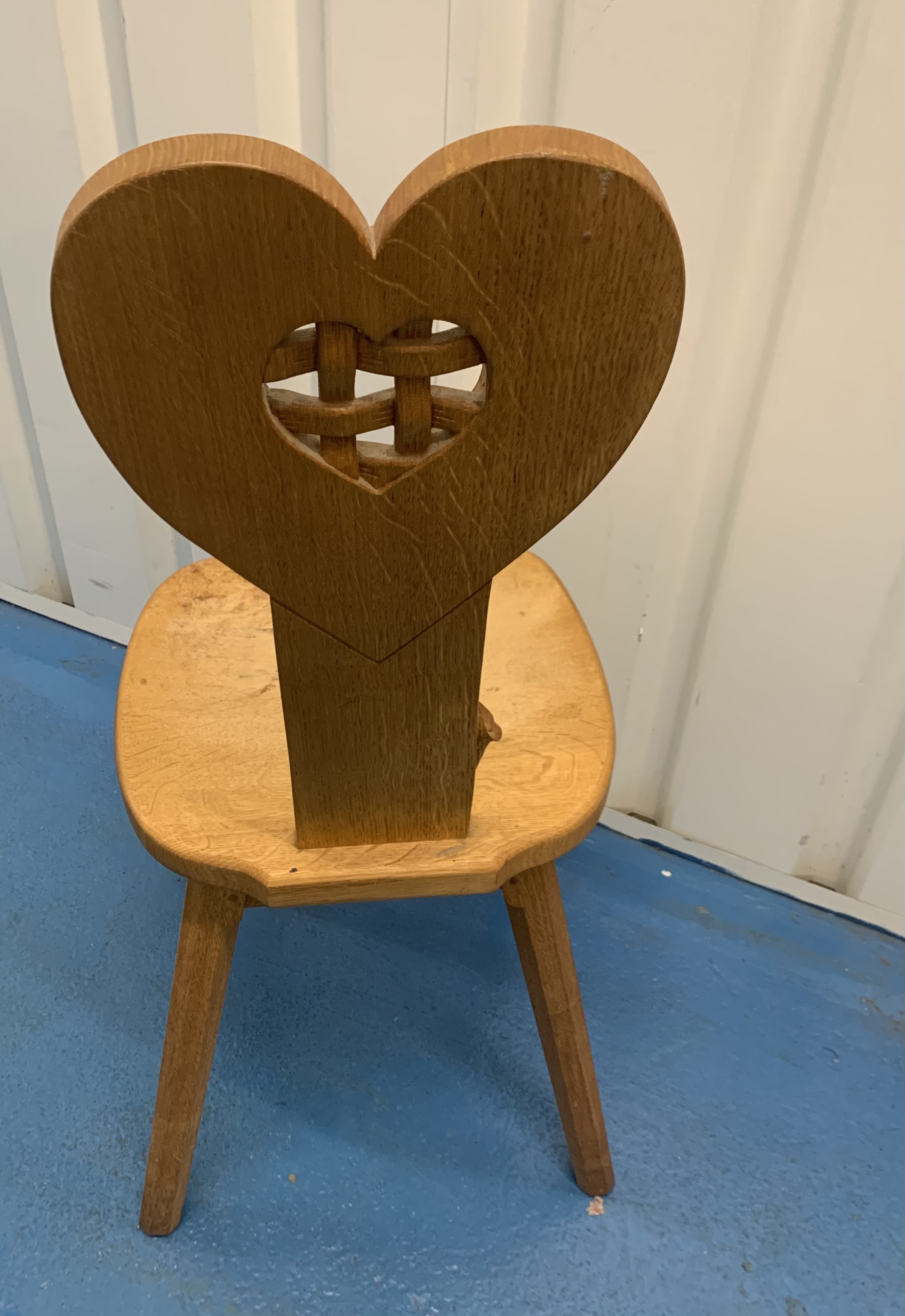 Lily Flower Man carved oak heart shaped back chair inscribed ‘Dennis + Susan’, 14”w x 14”d x 36”h - Image 4 of 4