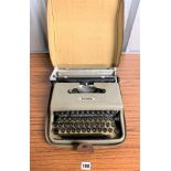 Olivetti Lettera 22 typewriter in soft case