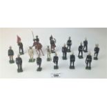 16 Britains assorted military figures