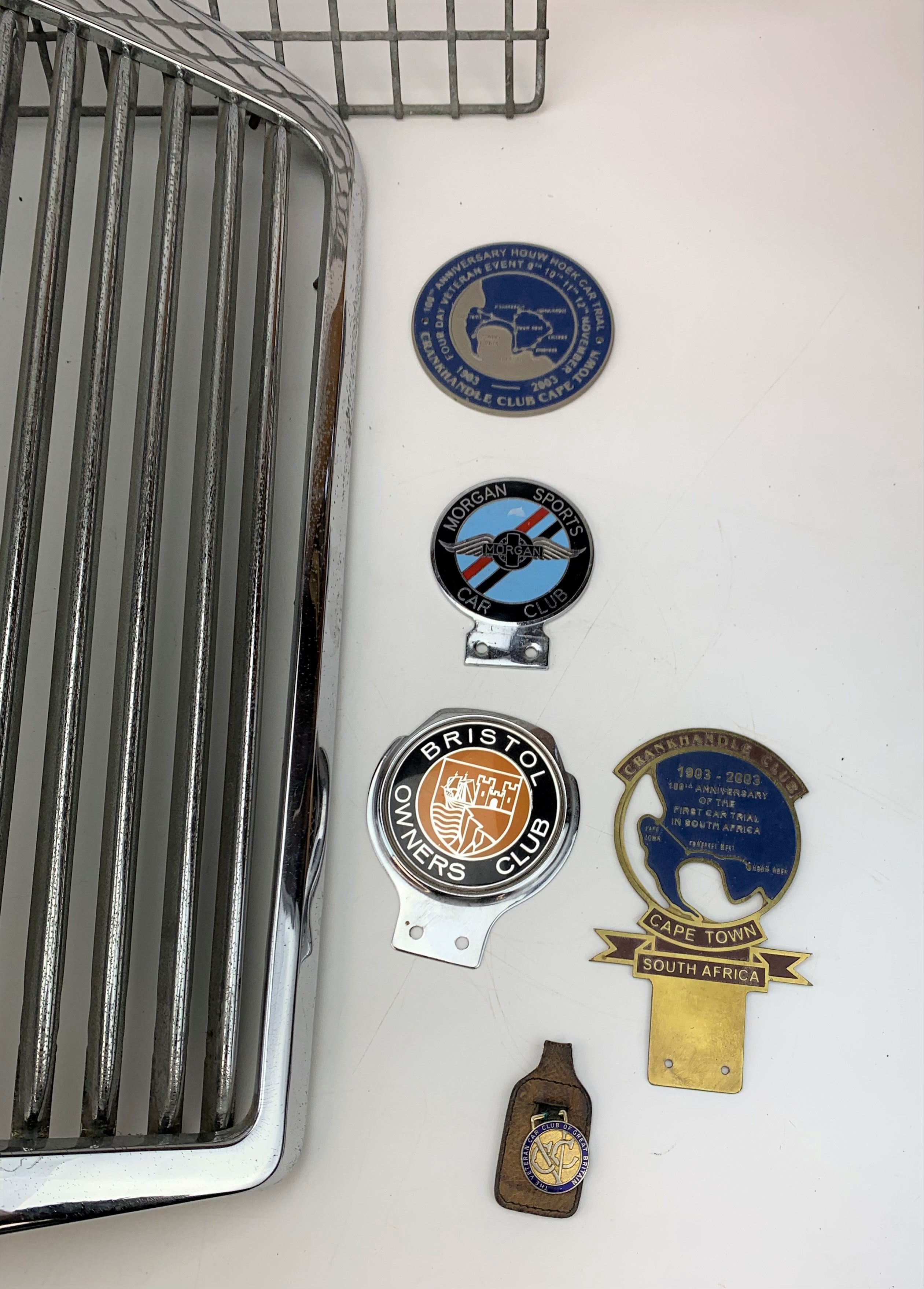 Car grillradiator Viking mascot, Supreme Sunbeam grill, Smiths speedometer,car badges,car headlamp - Image 2 of 6