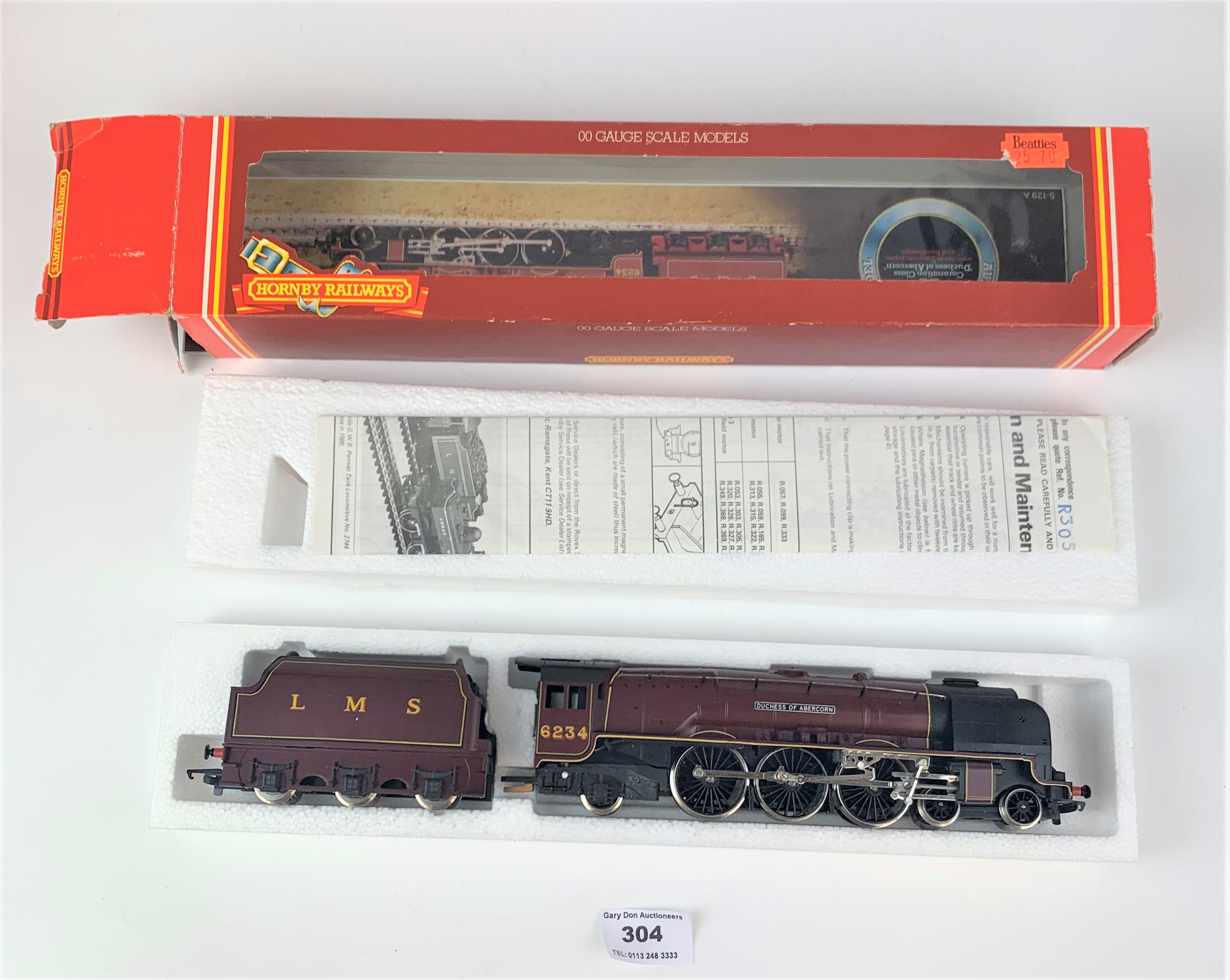 2 boxed Hornby 00 locomotive – R305 LMS Coronation Class ‘Duchess of Abercorn’ R842 LMS Class 5 Loco - Image 3 of 8