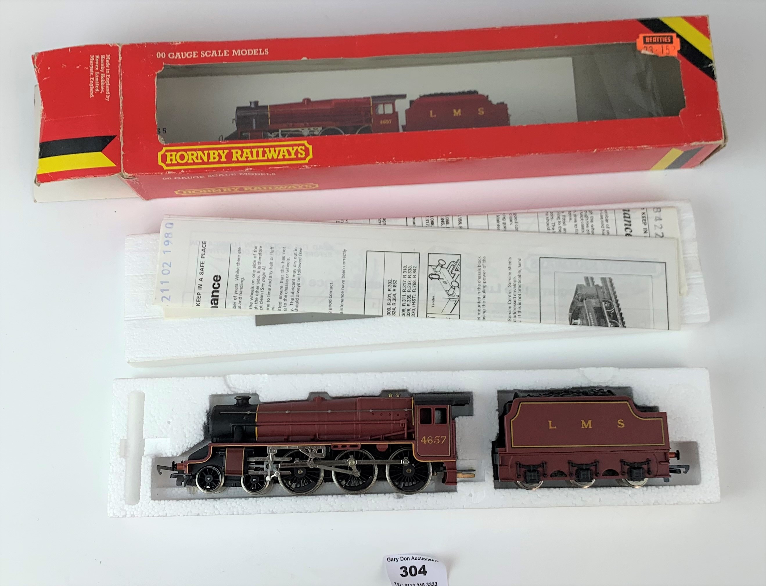 2 boxed Hornby 00 locomotive – R305 LMS Coronation Class ‘Duchess of Abercorn’ R842 LMS Class 5 Loco - Image 6 of 8