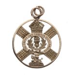 The Queen's Own Cameron Highlanders Regimental 'Egypt'  9ct pendant, 3.4gm, 24mm diameter