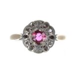 Pretty 18ct ruby and diamond cluster ring, 10mm, 2.4gm, ring size H/I