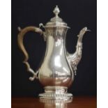 George III silver pear shaped coffee pot, with a fruitwood handle and hinged cover with an acorn