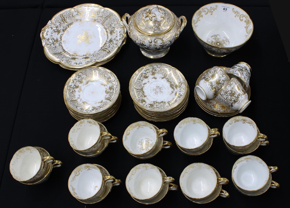 English 19th century porcelain tea service, decorated with gilt highlights comprising nine teacups - Image 2 of 3