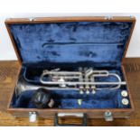 Lark silver plated trumpet, made in China, M4013, with two mouthpieces, mute and case
