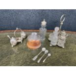 Elkington silver plated cruet set on stand; together with another plated cruet set, glass caster and