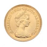 Elizabeth II 1982 half sovereign coin, 4gm