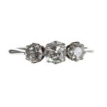 Platinum three stone old-cut diamond ring, 1.00ct approx in total, clarity SI, colour F/G, width