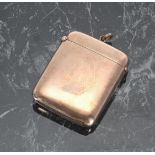 Late Victorian 9ct gold vesta case, with hinged cover and hinged fall front revealing a heart shaped