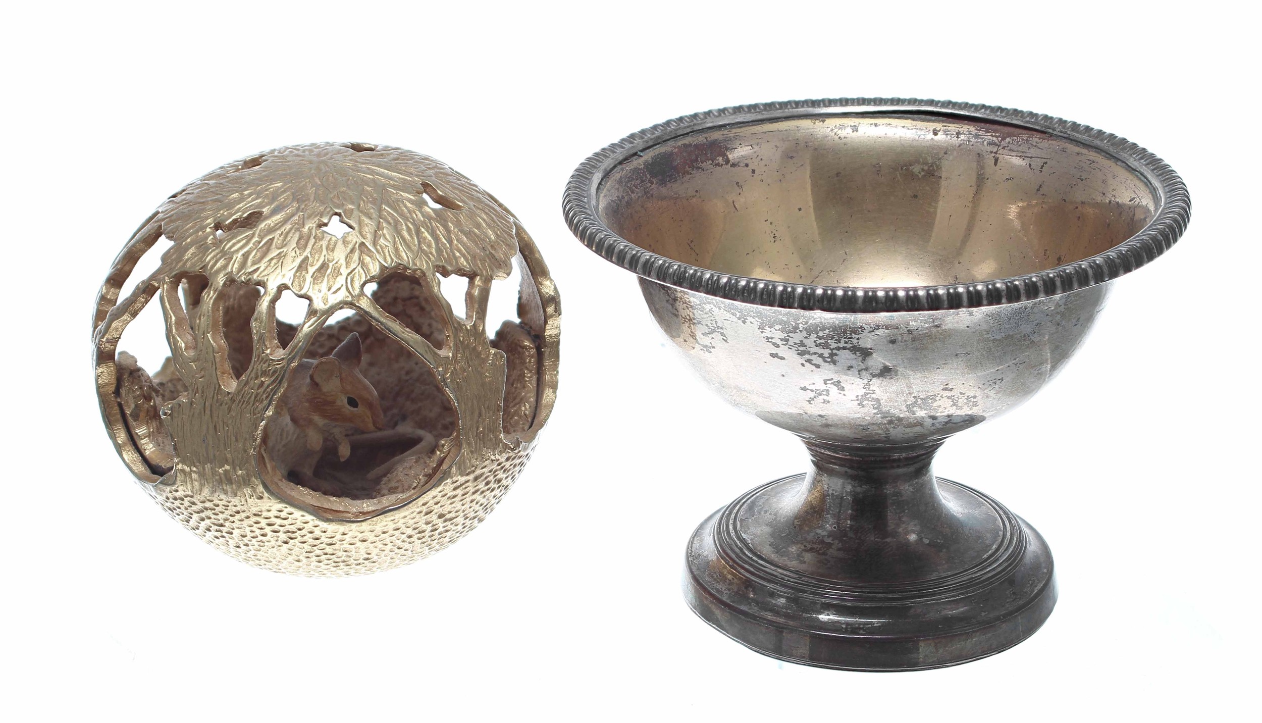 Mcmillan & Wife Limited Collection gilded pewter openwork paperweight 'Mouse',