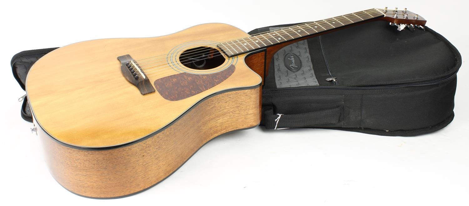 Fender CD-140 SCE electro-acoustic guitar, made in China, natural finish, Fender gig bag - Image 3 of 3