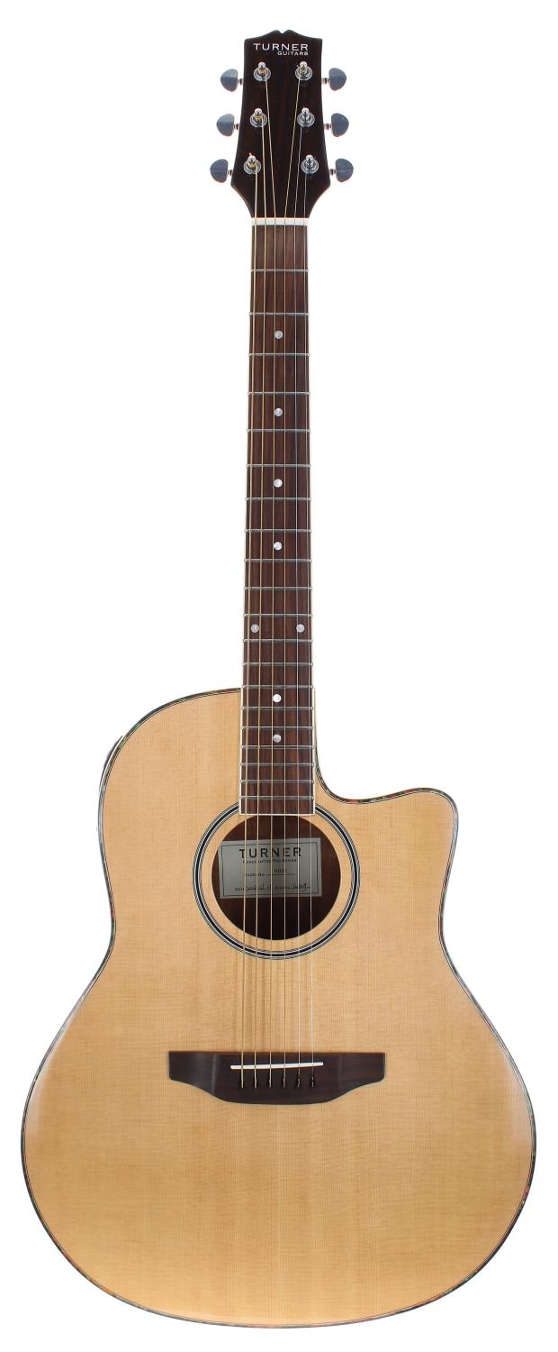 Turner Guitars RB20 electro-acoustic guitar; Body: natural finish; Neck: good; Fretboard: