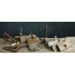 Tony Zemaitis - a selection of vintage wooden block and coffin planes, one stamped 'A. Kalwig';