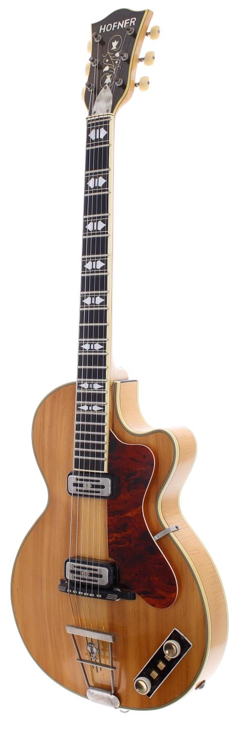 1960 Hofner Club 60 electric guitar, made in Germany, ser. no. 9xx; Body: blonde finish, a few minor - Image 2 of 5