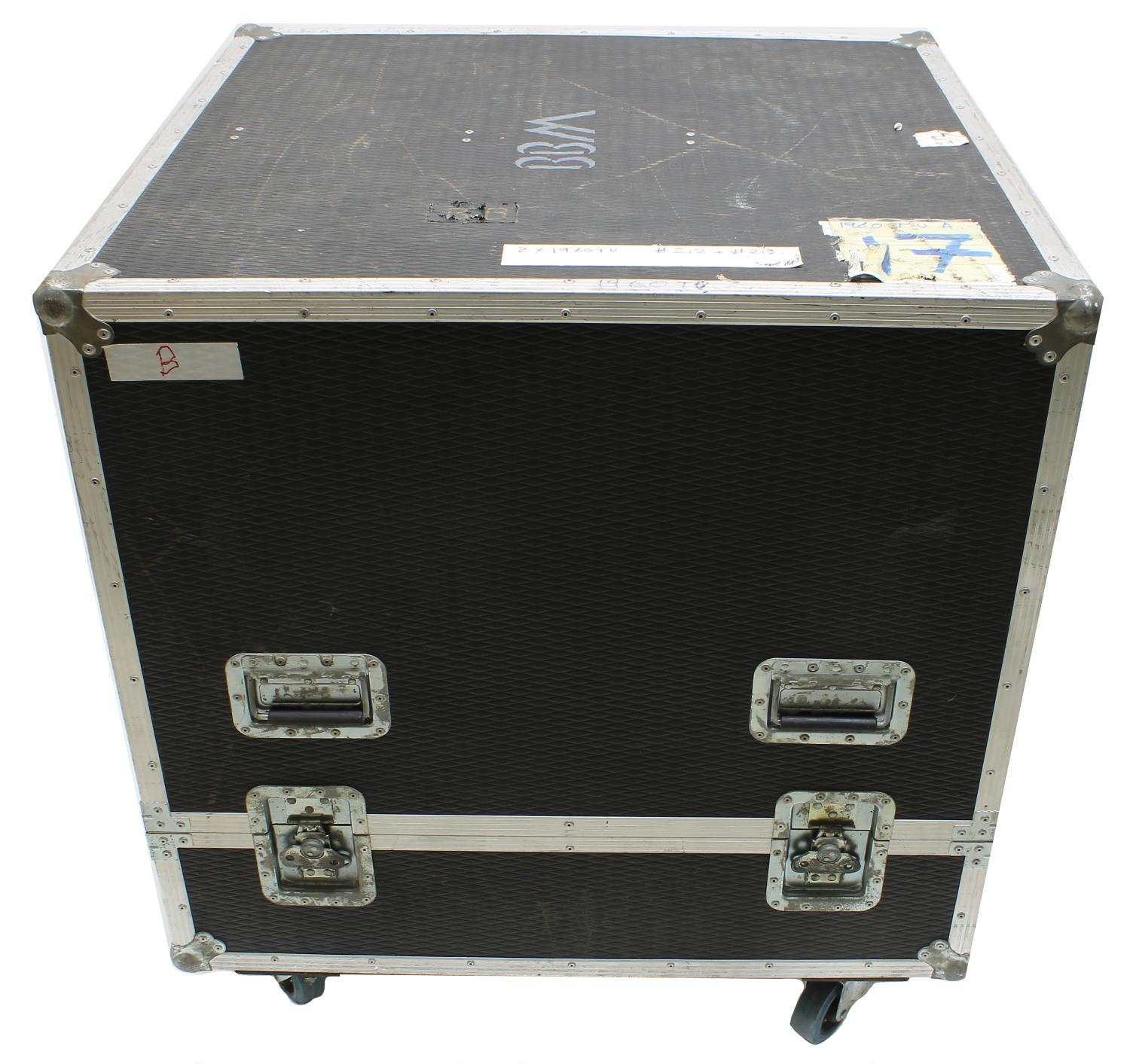 Gary Moore - large flight case on wheels bearing 'BBM' stencils, and various tape annotations, 39" - Bild 2 aus 3
