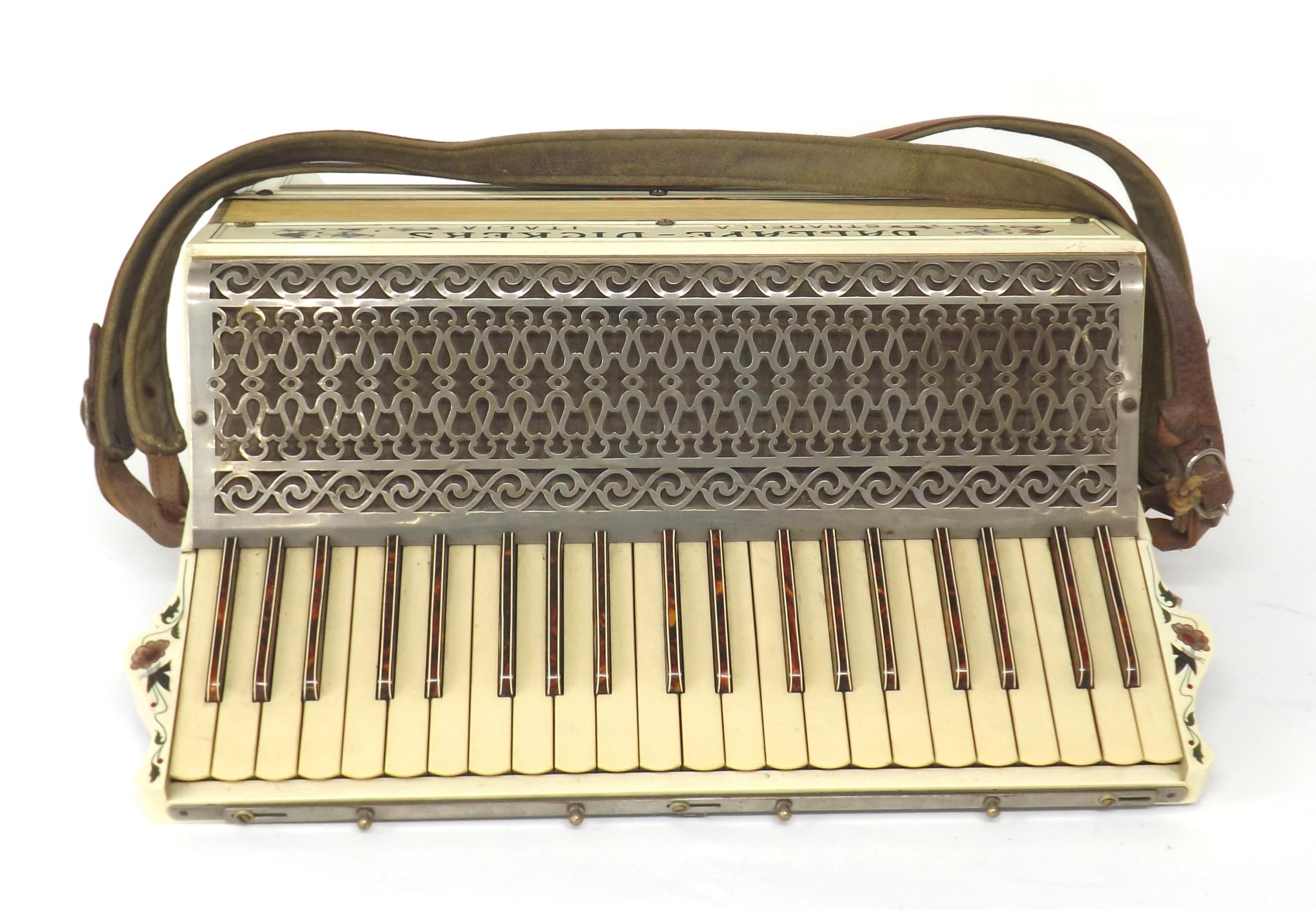 Dallape Vickers Stradella 120 bass piano accordion, white finish, case