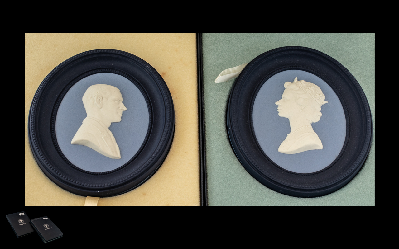 Silver Jubilee 1952-1977 Pair of Limited Edition Portrait Medallions in pale blue and Portland blue