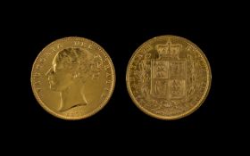 Queen Victoria 22ct Gold - Young Head Shield Back Full Sovereign - Date 1871.