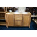 Modern Oak Sideboard comprising attractive sideboard with two side cupboards and two central