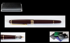 Meisterstuck Mont blanc - Ladies Fountain Pen - 14ct Gold Nib ' Burgundy and Gold ' Colour way,