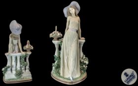 Lladro - Superb Quality Hand Painted Porcelain Figure ' Time For Reflection ' Model No 5378.