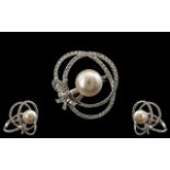 18ct White Gold Diamond And Pearl Ring C