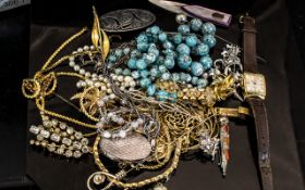 Excellent Collection of Costume / Silver Jewellery.