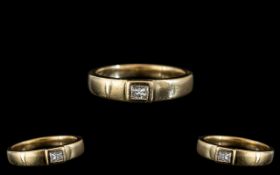 Ladies - Contemporary 9ct Gold Single Stone Diamond Ring,
