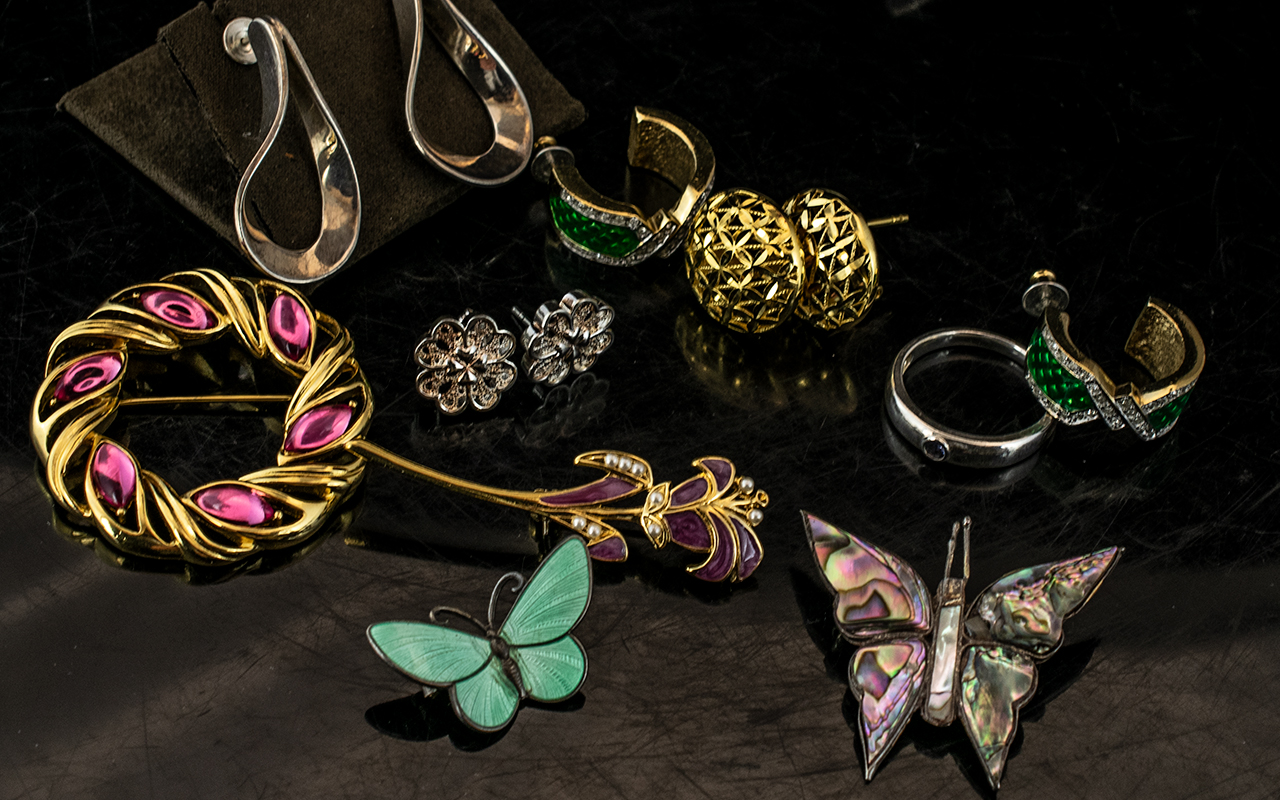 Collection of Quality Costume Jewellery, comprising a small silver enamelled green butterfly,