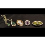 Small Mixed Lot of Jewellery, to include a yellow metal pink stone and pearl brooch,